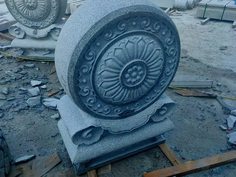 抱鼓石
