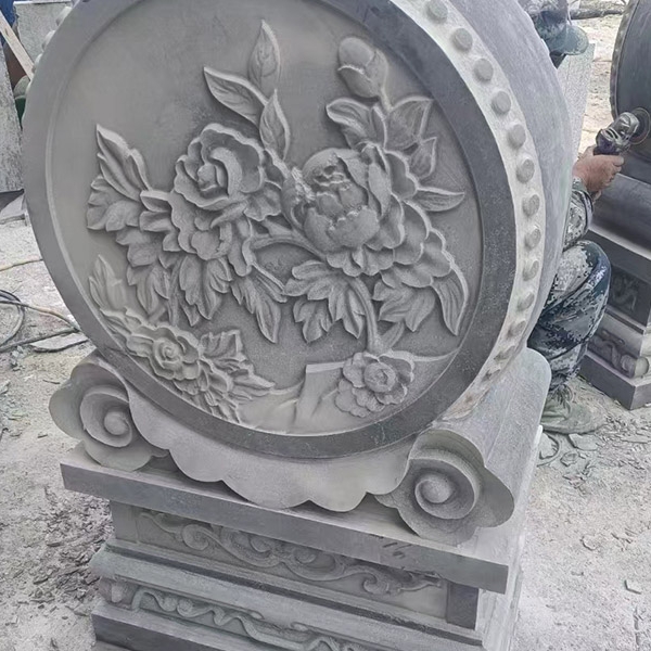 抱鼓石