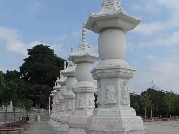 佛塔