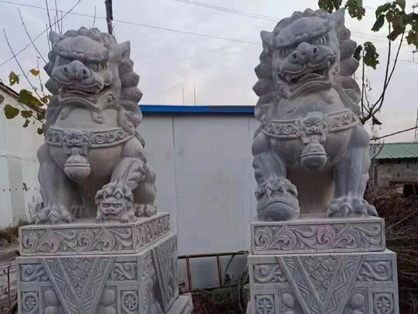 石獅子